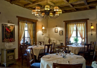 Saletta ristorante Gran Osteria Tre Noci
